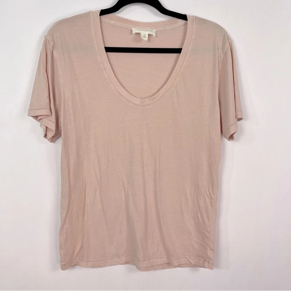 2/$30 Nordstrom Treasure and Bond Dusty Rose V-Neck Top sz XS